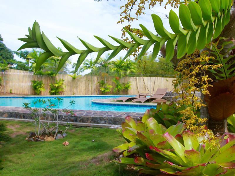 Villa Formosa Panglao Exterior photo